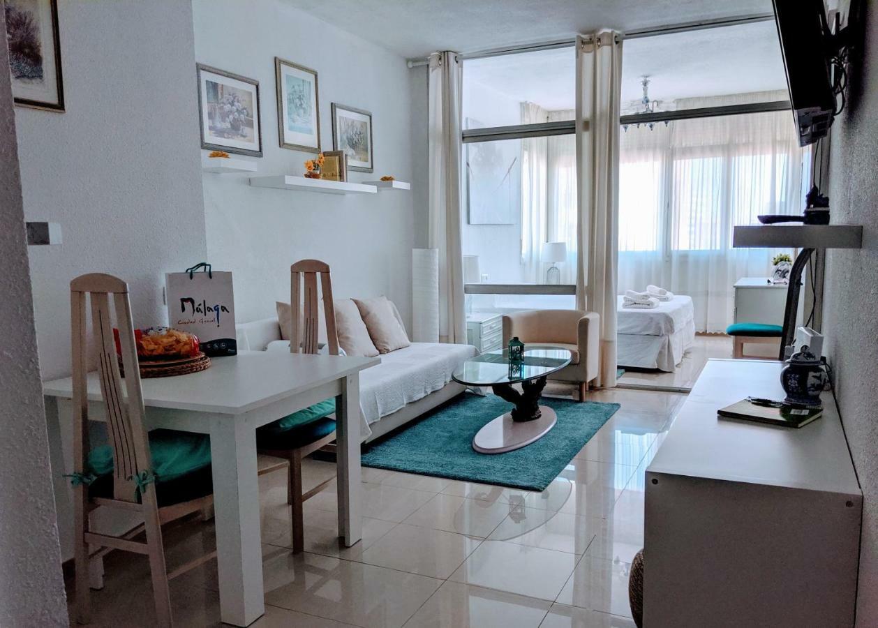 Home Away In The Heart Of Town Torremolinos Eksteriør billede